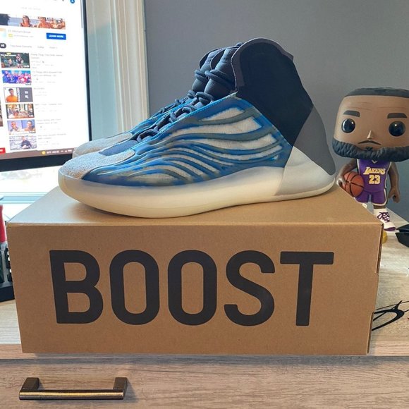 Yeezy Quantum Basketball Frozen Blue